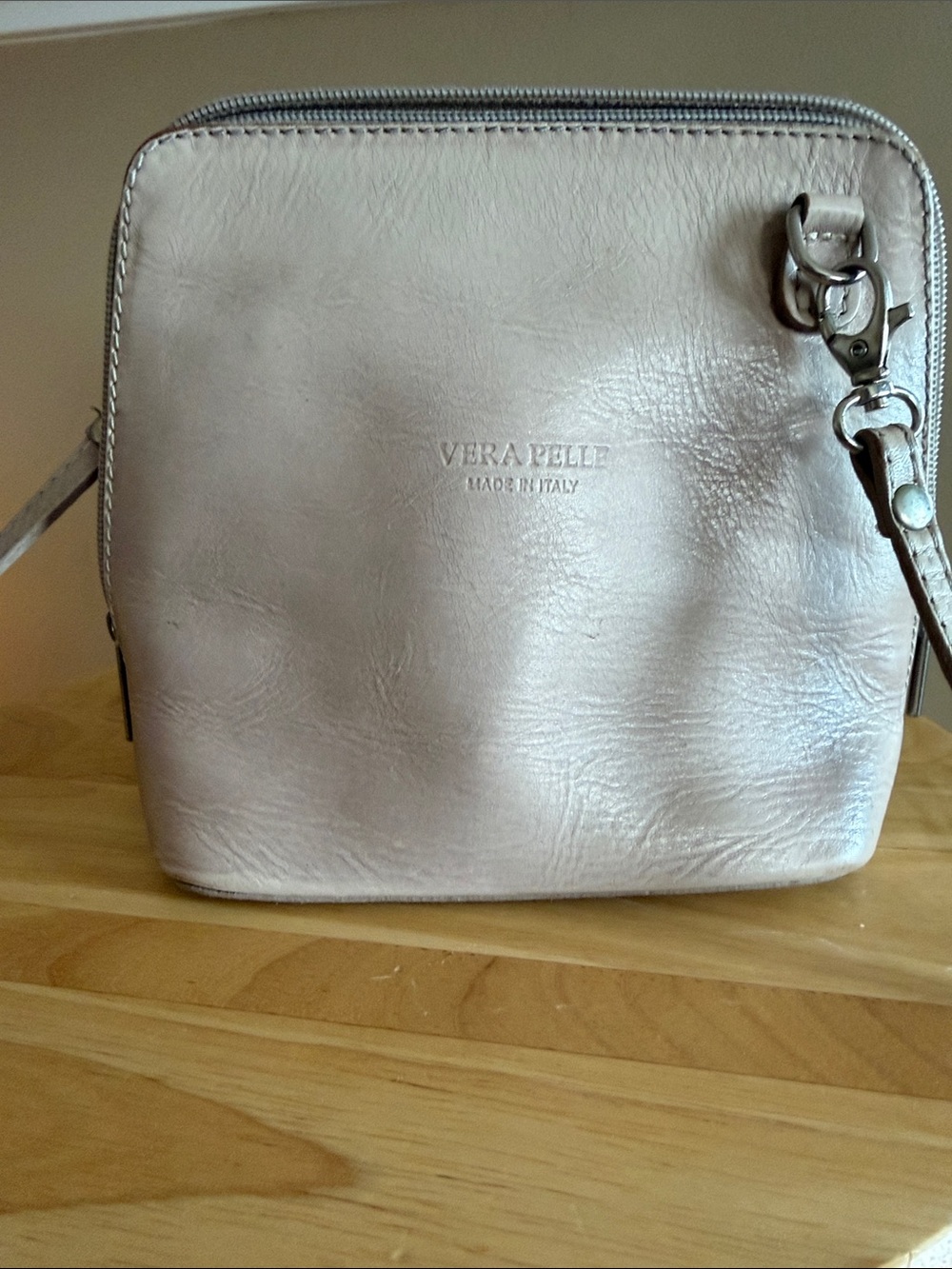 Vera Pelle Light Cream Leather Square Crossbody Bag